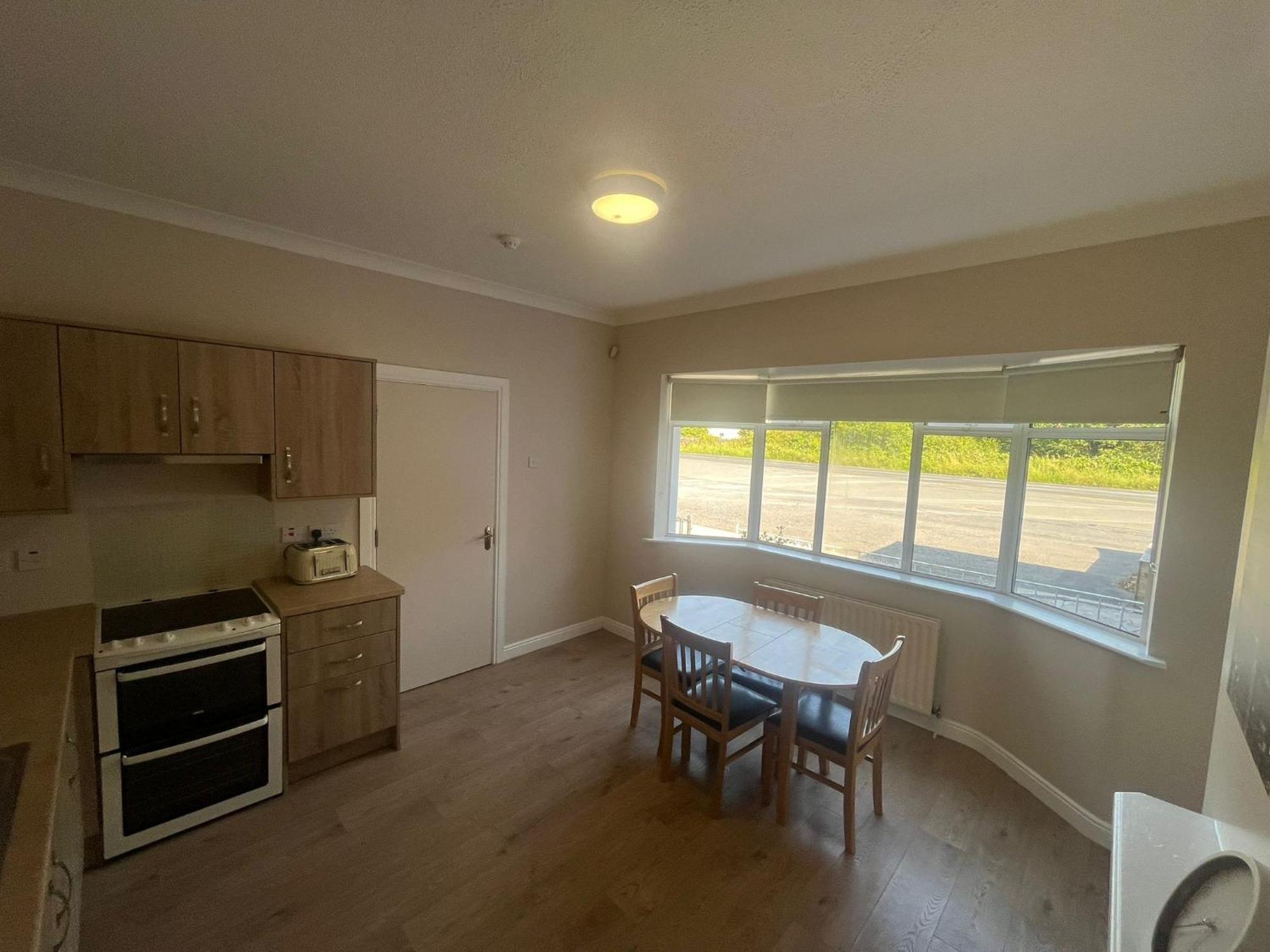 גלוואיי Yeats Lodge Self Catering Apartment And Bar מראה חיצוני תמונה