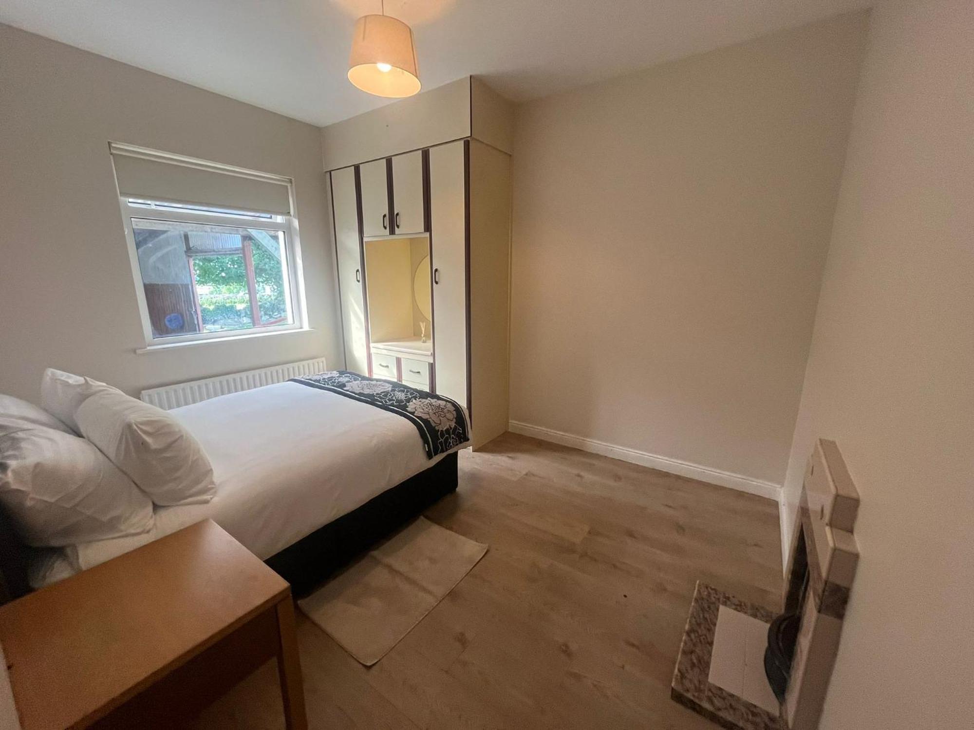 גלוואיי Yeats Lodge Self Catering Apartment And Bar מראה חיצוני תמונה